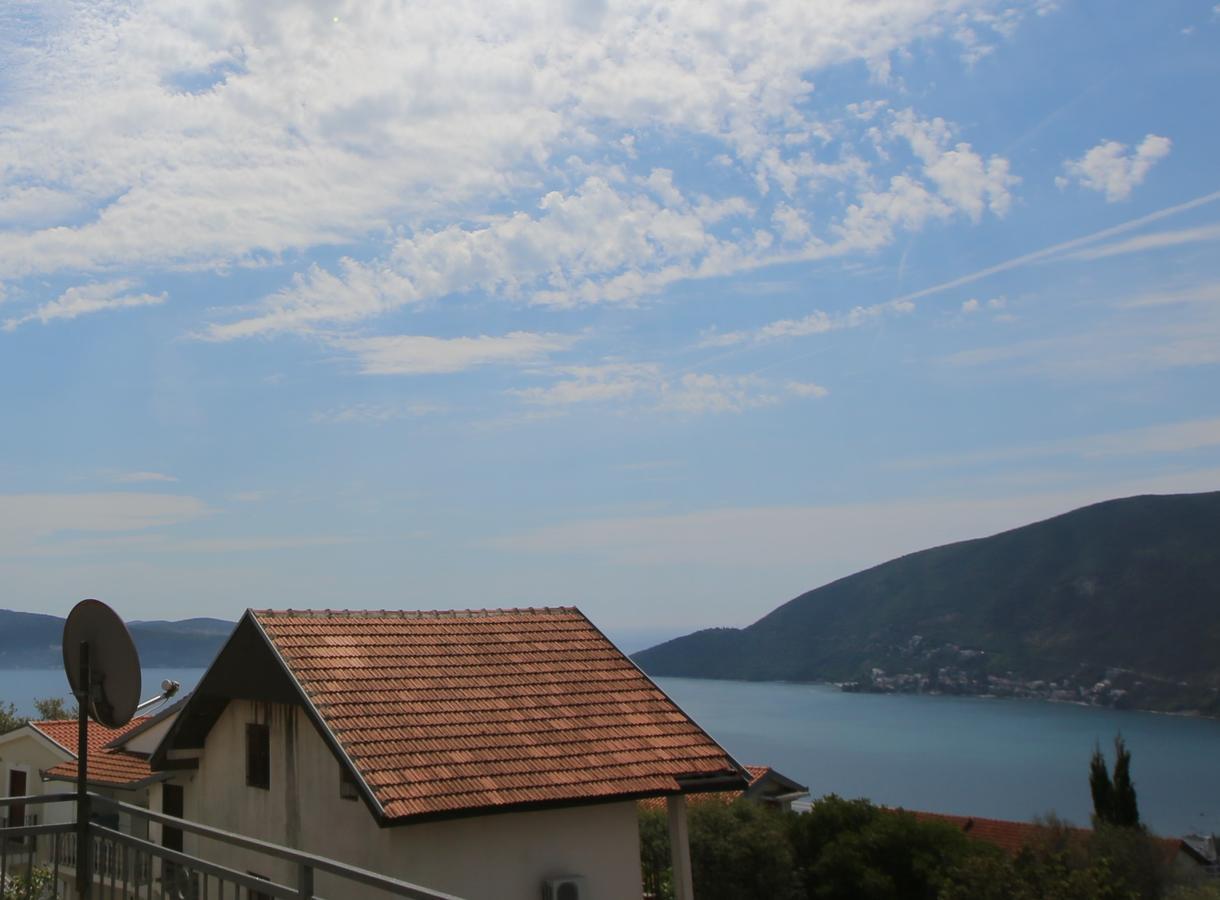 House By The Sea Villa Herceg Novi Buitenkant foto