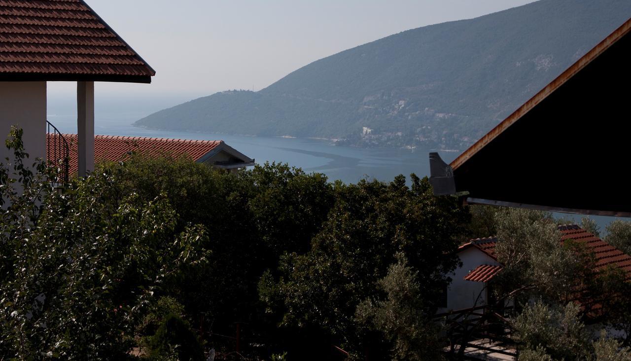 House By The Sea Villa Herceg Novi Buitenkant foto